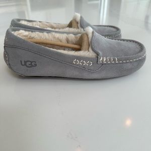 Womens UGG Ansley Moccasin size 5 NWT